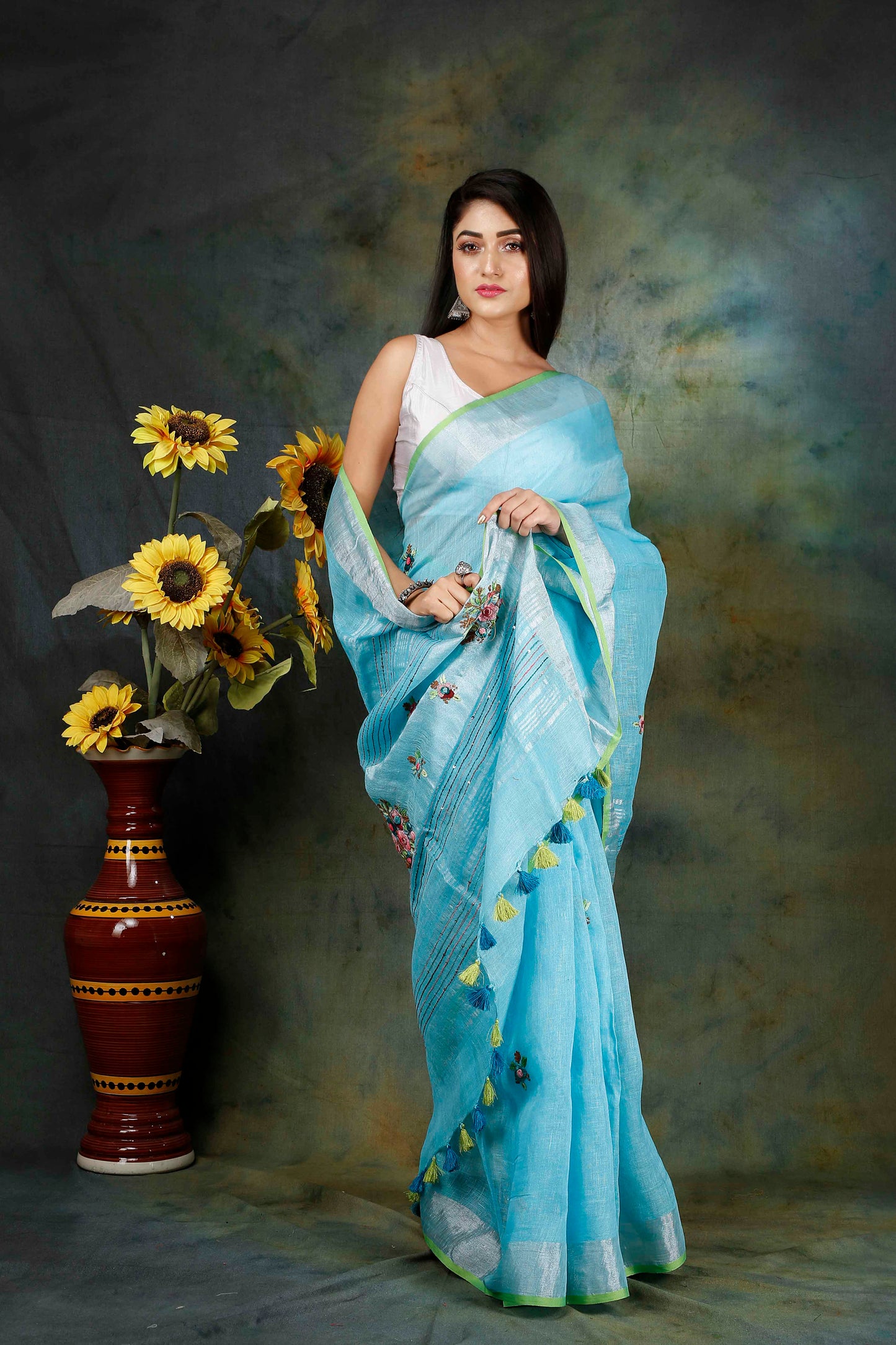 Linen Embroidery Saree